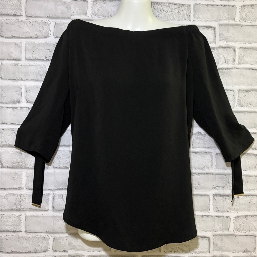 Dynamite off shoulder dressy top with ties on sleeves to roll up size M black